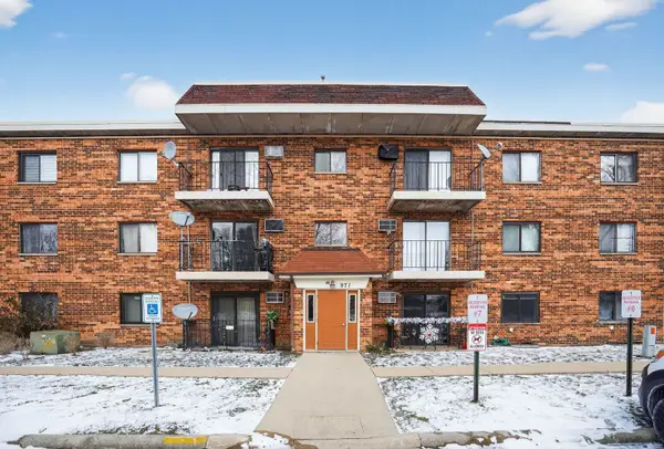 971 N Rohlwing Road #G-B, Addison, IL 60101