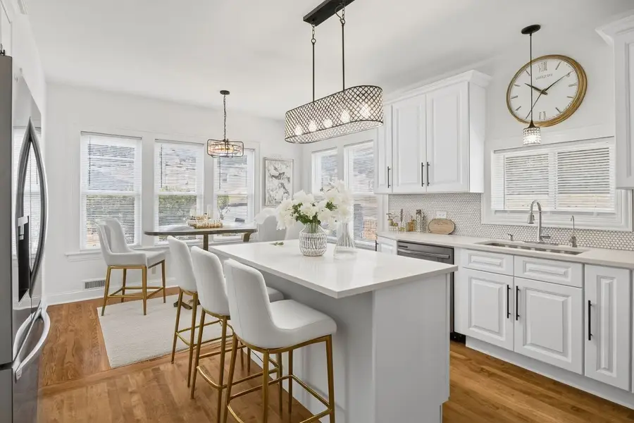 1932 East Avenue, Berwyn, IL 60402 - Image #3