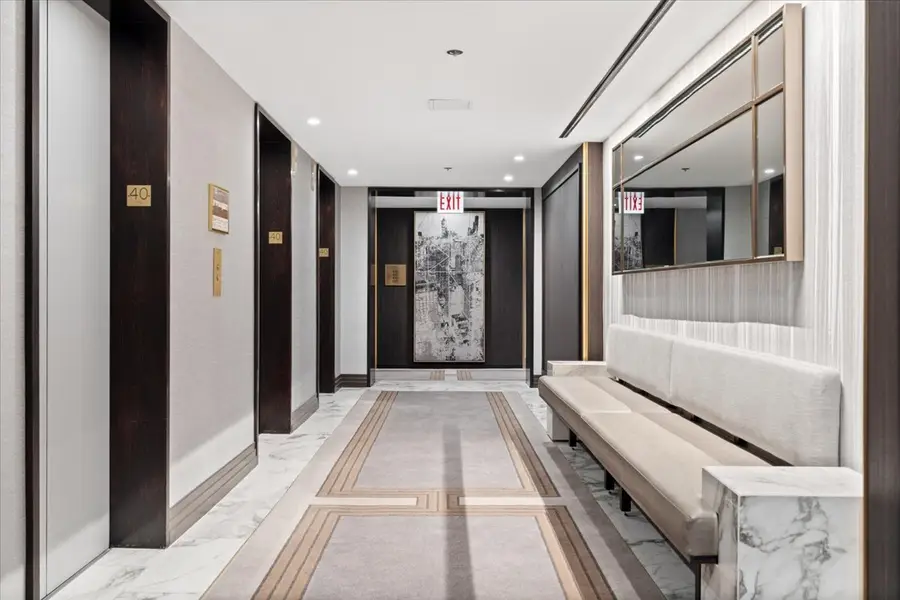 180 E Pearson Street #4002, Chicago, IL 60611 - Image #3