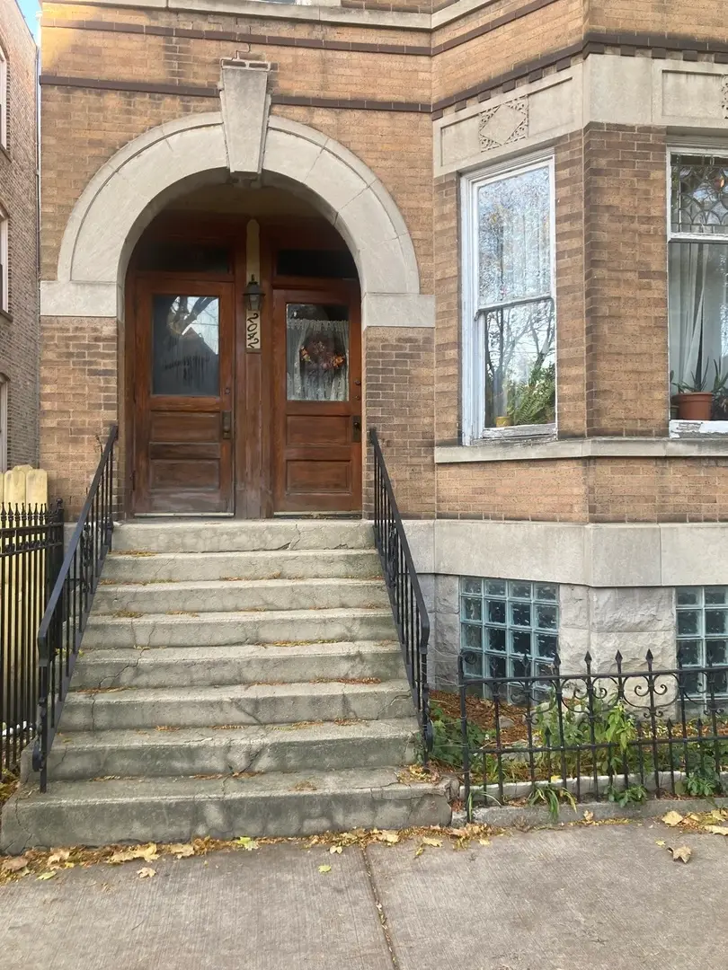 2042 W Walton Street, Chicago, IL 60622 - Image #2