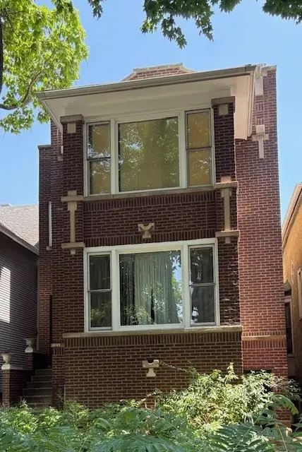 5847 N Magnolia Avenue, Chicago, IL 60660 - Image #1