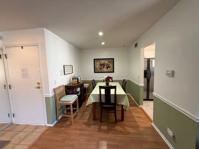 310 Oak Meadow Court #D2, Schaumburg, IL 60193 - #3