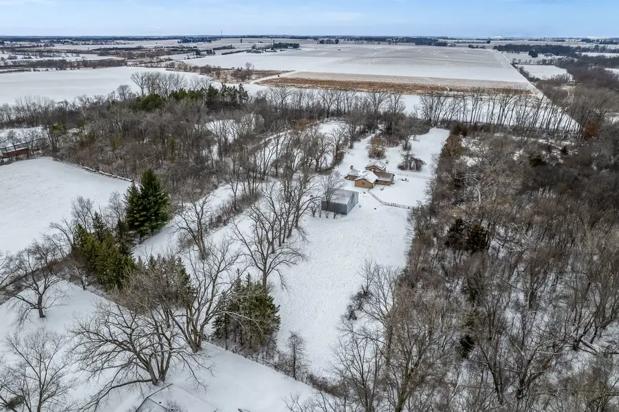 8087 Auburn Road, Winnebago, IL 61088 - Image #2