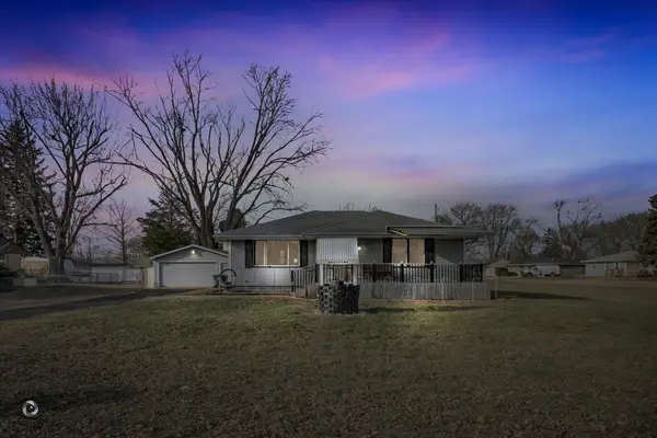 390 N Washington Street, Coal City, IL 60416