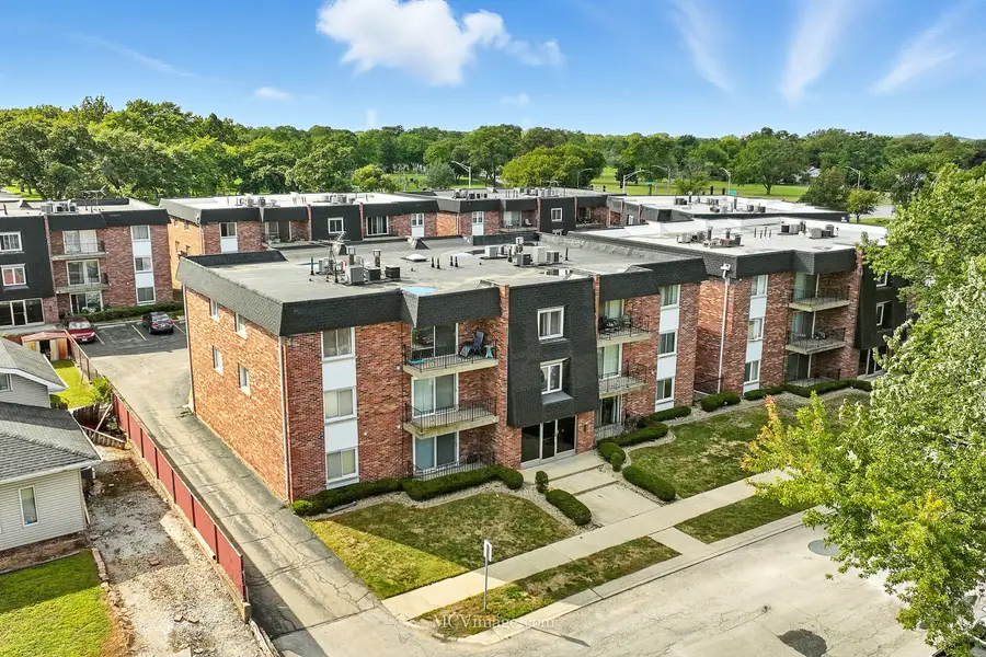 1040 Hirsch Boulevard #204, Calumet City, IL 60409 - Image #2