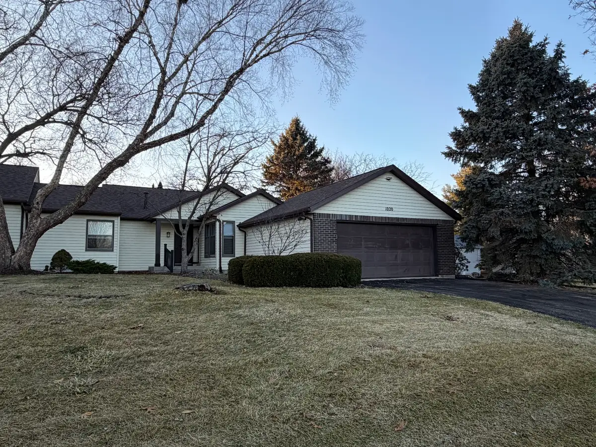 1020 Bertram Drive #17-1, Freeport, IL 61032 - #1