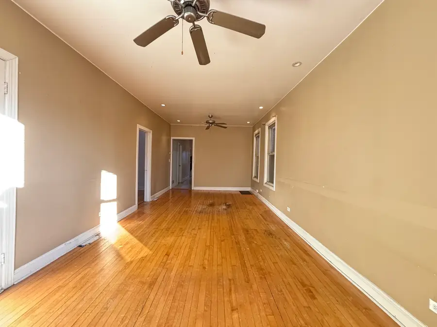 3461 N Albany Avenue, Chicago, IL 60618 - Image #3