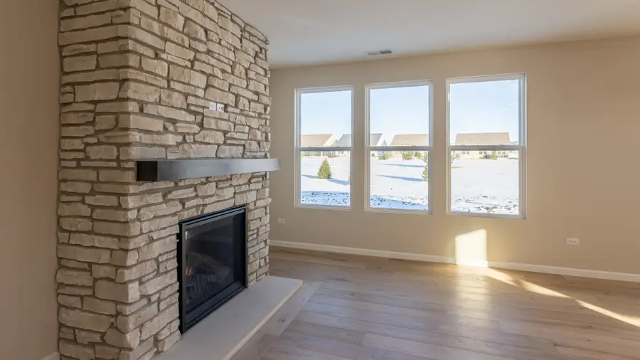 3262 Oak Creek Lane, Aurora, IL 60503 - Image #2