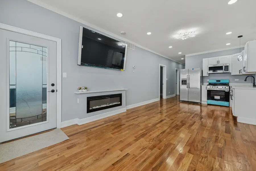 2536 W 46th Street, Chicago, IL 60632 - Image #2