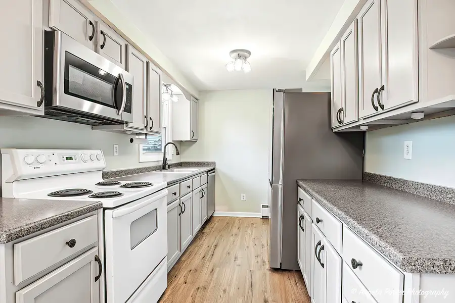 5703 Fox Lake Road, McHenry, IL 60051 - Image #3