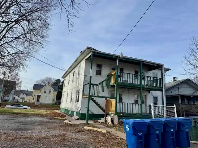 2223 S Lincoln Avenue, Davenport, IA 52802 - Image #2