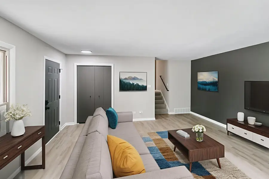 17805 Dogwood Lane, Hazel Crest, IL 60429 - Image #3