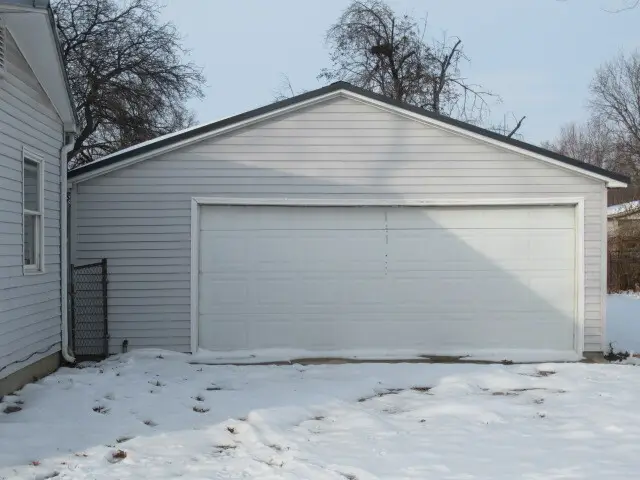 508 W Clark Street, Thomasboro, IL 61878 - Image #2