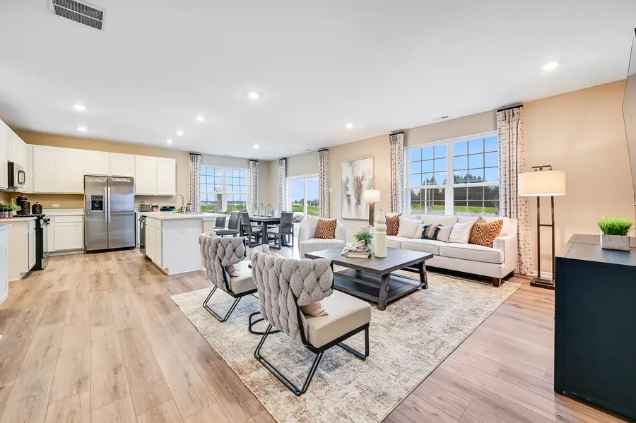 3920 Riverwoods Drive, Woodstock, IL 60098 - Image #2