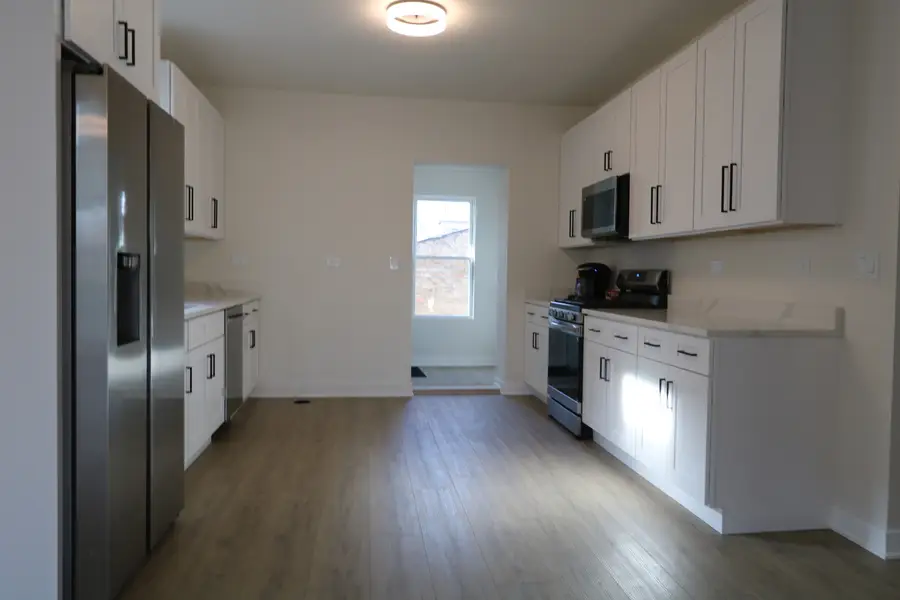 9242 S Throop Street, Chicago, IL 60620 - Image #2