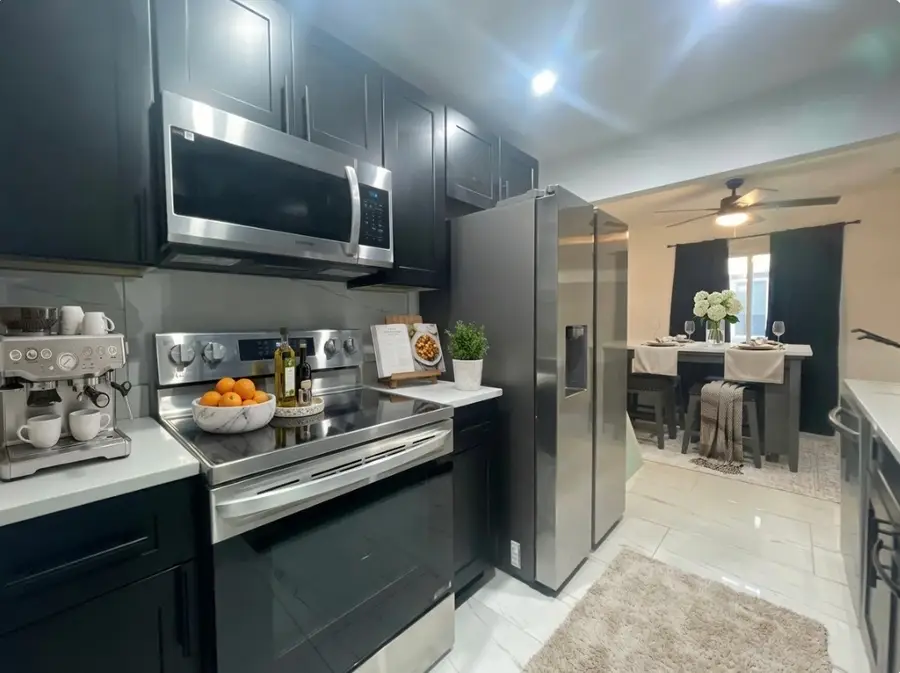 4036 Fitzjames Walk, Oak Lawn, IL 60453 - Image #3