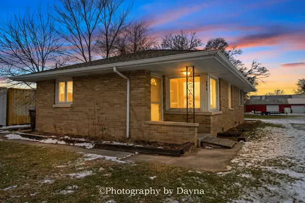 6678 S State Route 1, St. Anne, IL 60964