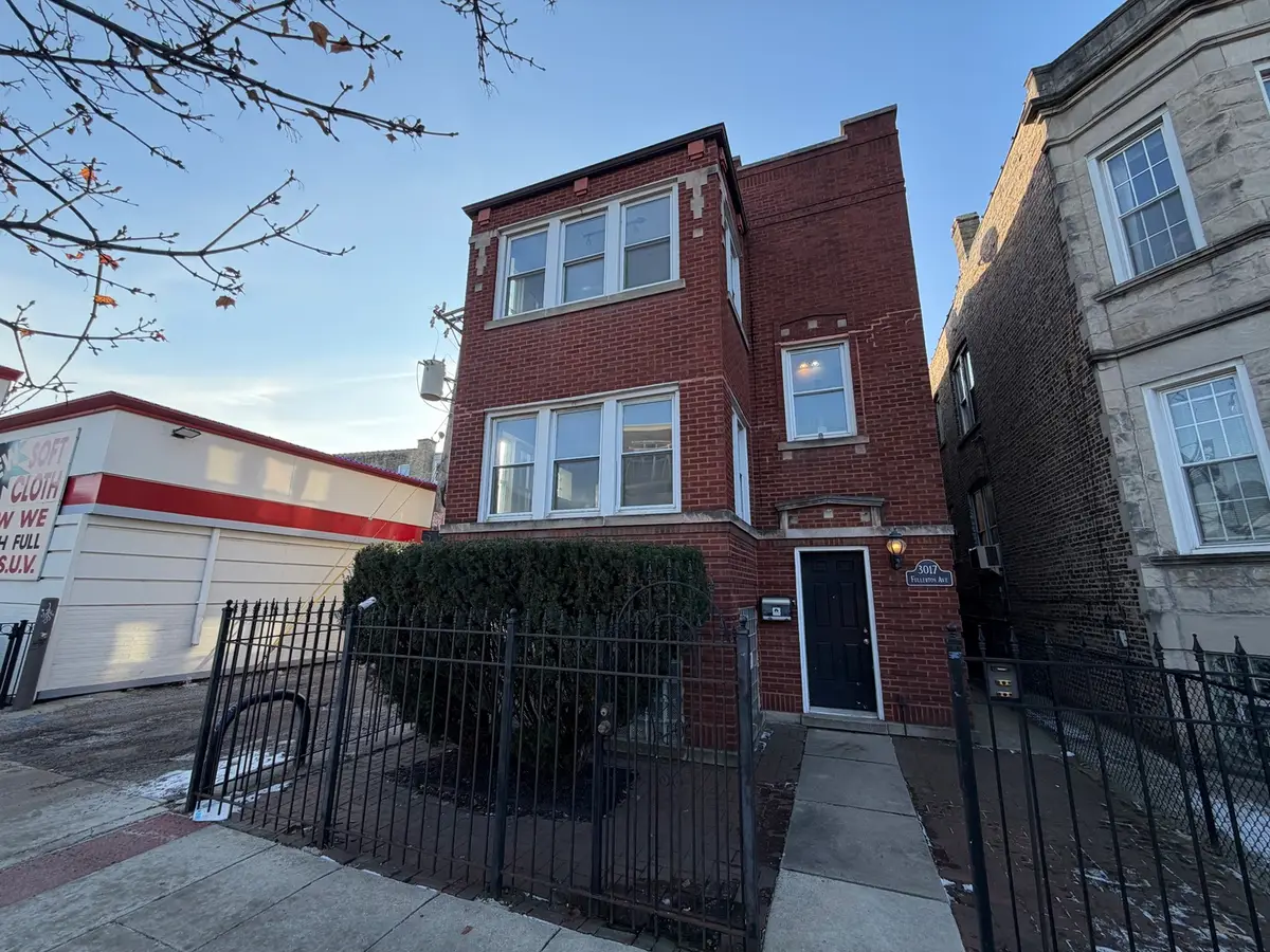 3017 W Fullerton Avenue, Chicago, IL 60647 - Image #1