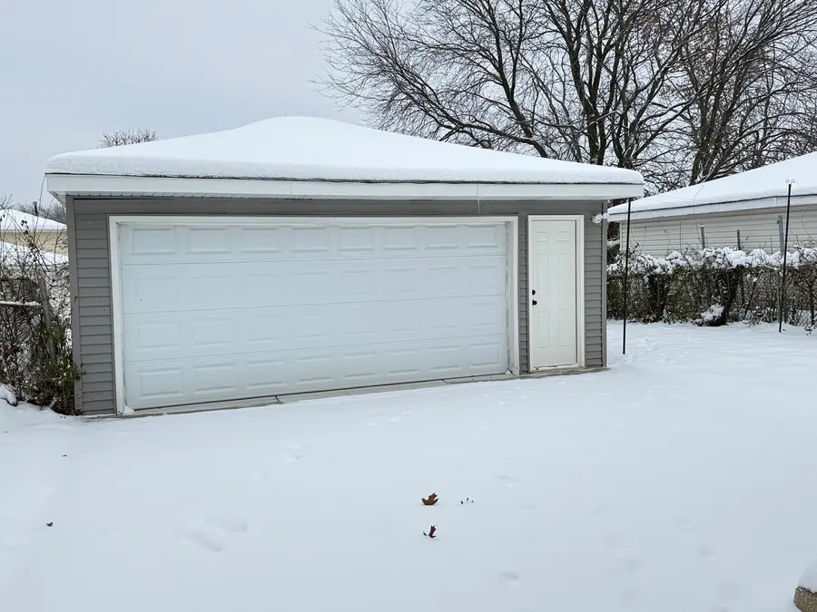 18037 Edwards Avenue, Country Club Hills, IL 60478 - Image #3