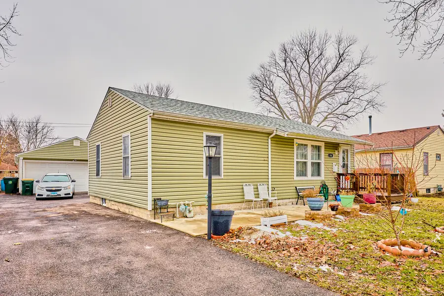 388 Manor Place, Aurora, IL 60506 - Image #2