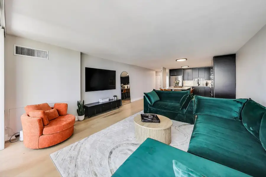 1636 N Wells Street #2501, Chicago, IL 60614 - Image #3