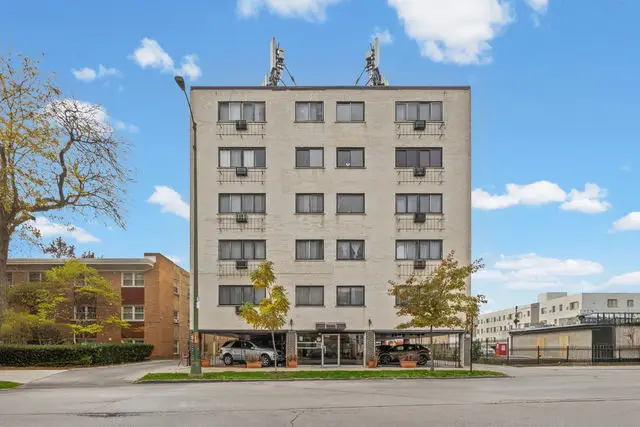 7540 N Ridge Boulevard #5D, Chicago, IL 60645 - Image #1