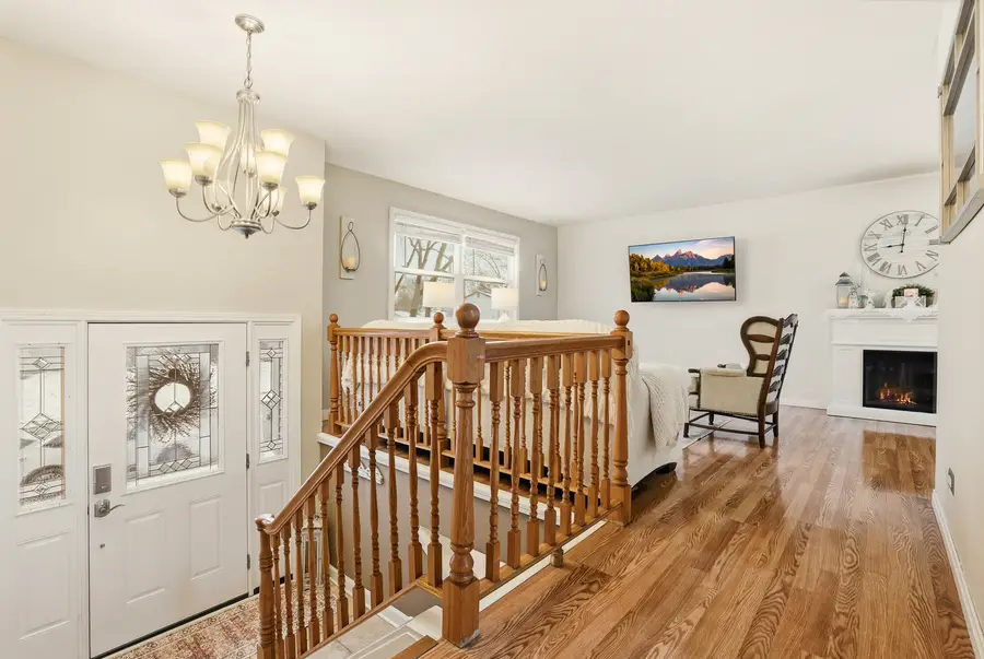 72 W Nevada Avenue, Glendale Heights, IL 60139 - Image #3