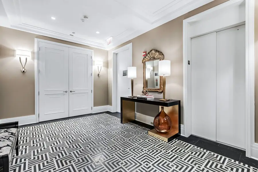 159 E Walton Place #PH, Chicago, IL 60611 - Image #3