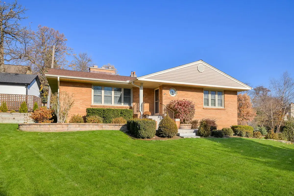 522 Deerpath Road, Glen Ellyn, IL 60137 - Image #1