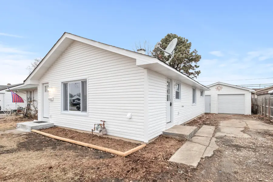 4324 W 87th Place, Hometown, IL 60456 - Image #2