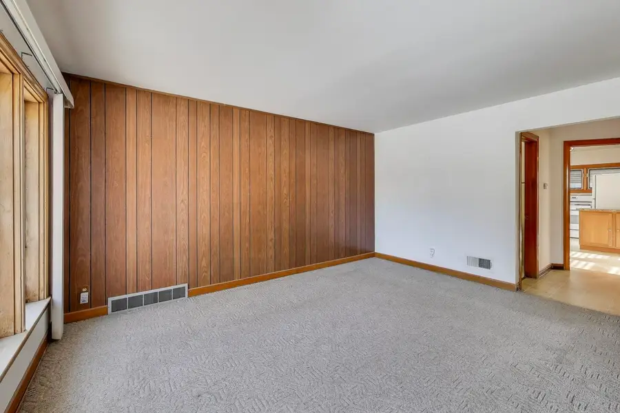 5546 S Nottingham Avenue, Chicago, IL 60638 - Image #3