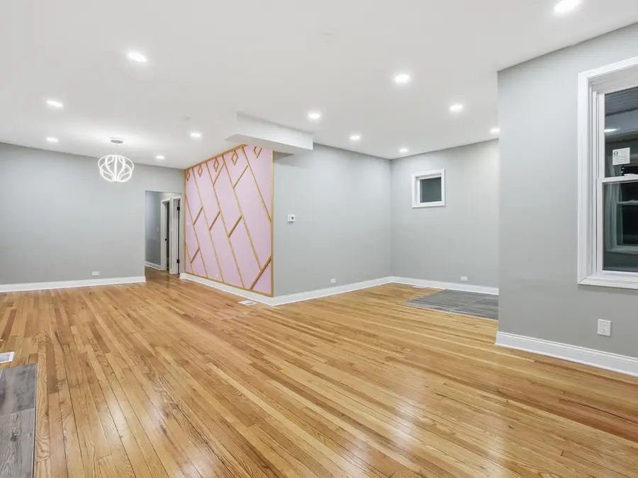 8011 S Dante Avenue, Chicago, IL 60619 - Image #3