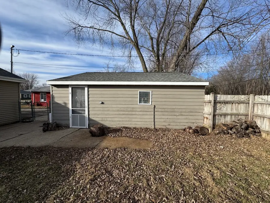 1206 Harvey Drive, Sterling, IL 61081 - Image #3
