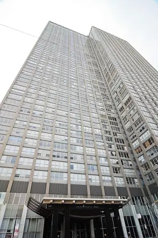 655 W Irving Park Road #3105, Chicago, IL 60613 - Image #1