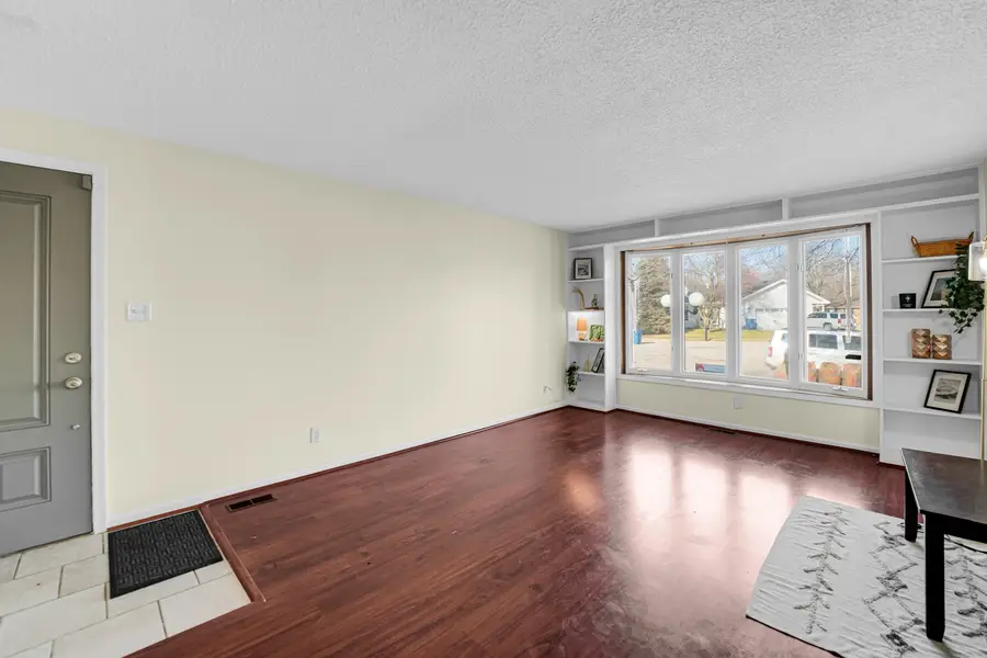 990 Quail Court, Bradley, IL 60915 - Image #3