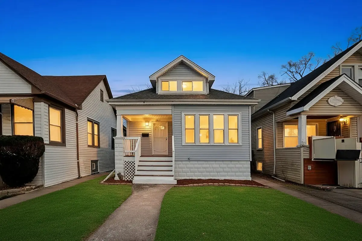 10813 S Eggleston Avenue, Chicago, IL 60628 - Image #1