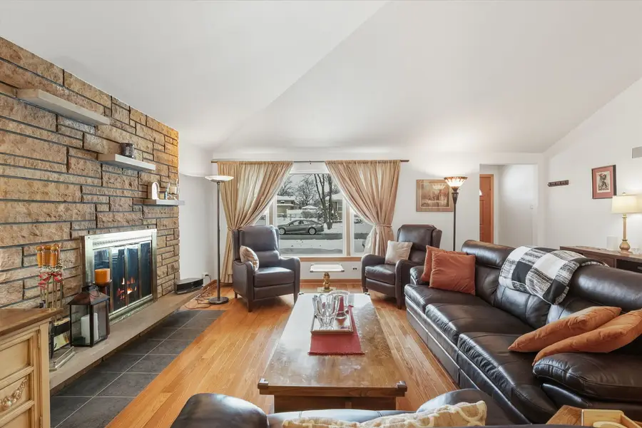 10551 Essex Street, Westchester, IL 60154 - Image #2