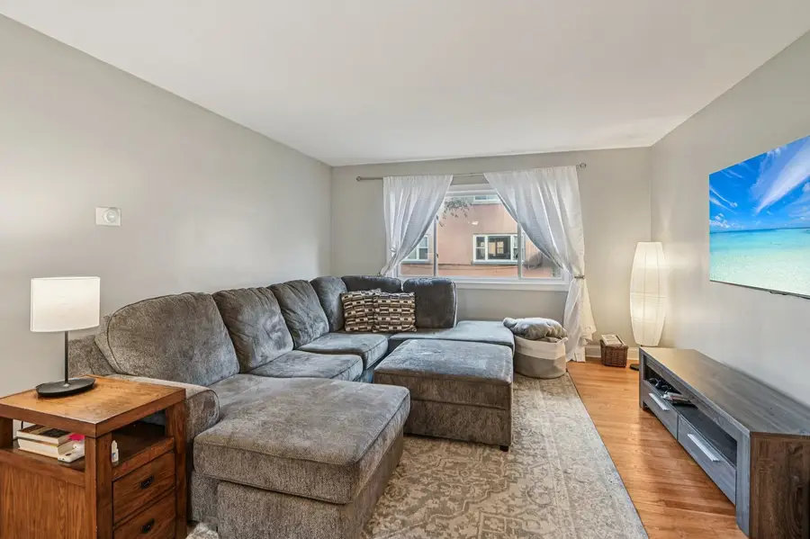 2444 W Berwyn Avenue #1N, Chicago, IL 60625 - #2