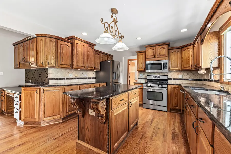 1344 Cantigny Court, Naperville, IL 60565 - #3