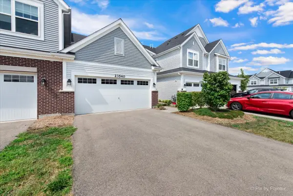 23540 W Bancroft Drive, Plainfield, IL 60585