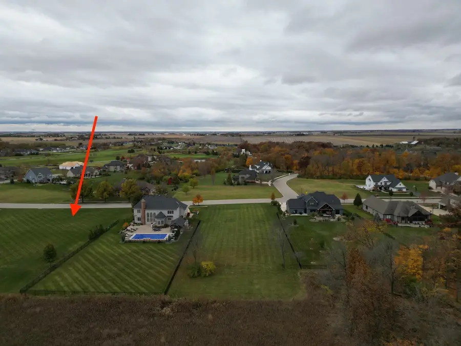 5837 Whitetail Ridge Drive, Yorkville, IL 60560 - Image #2