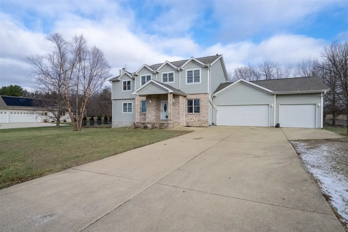 9821 Gabriel Drive, Bloomington, IL 61705 - Image #1