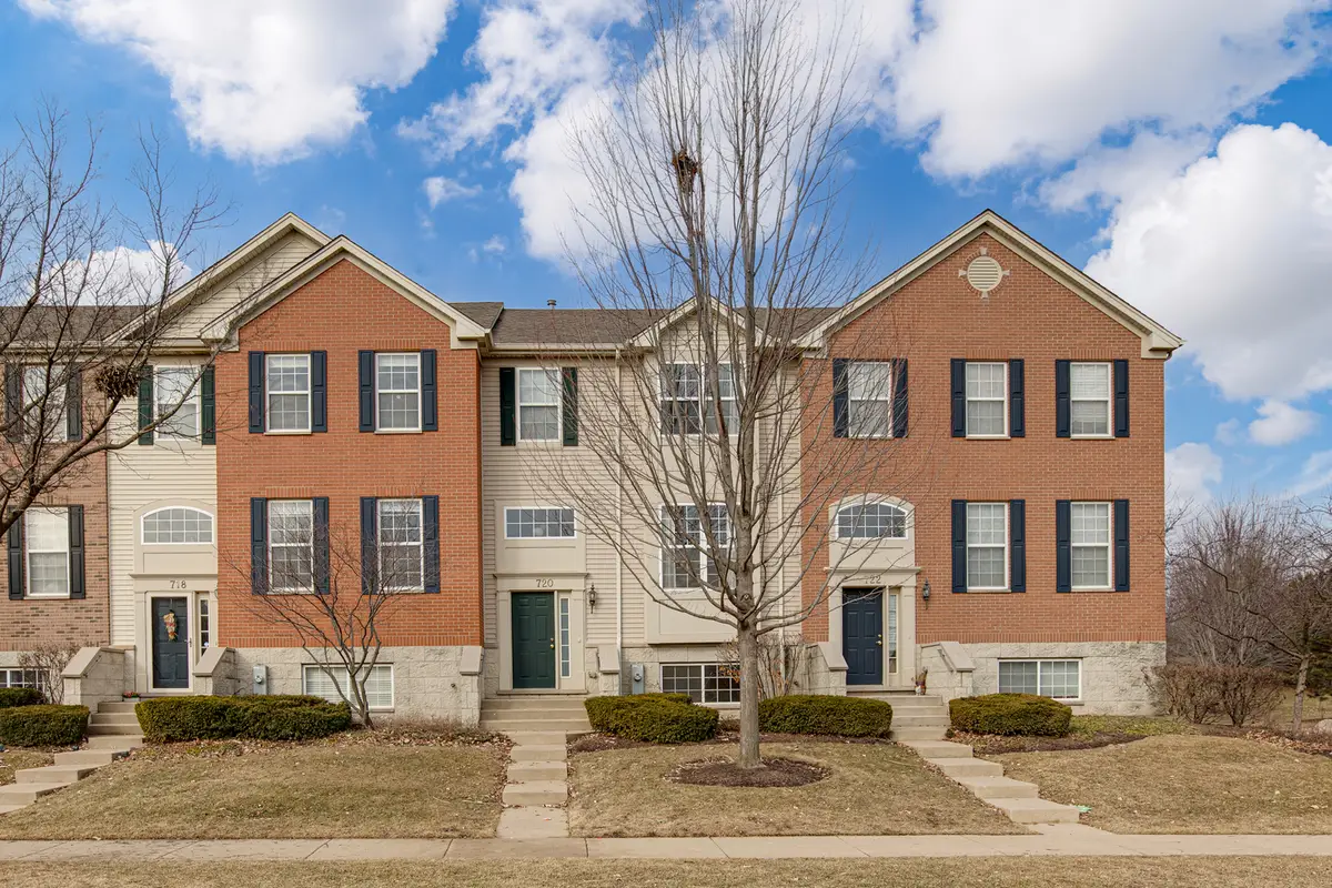 720 Thornbury Road, Bartlett, IL 60103 - #1