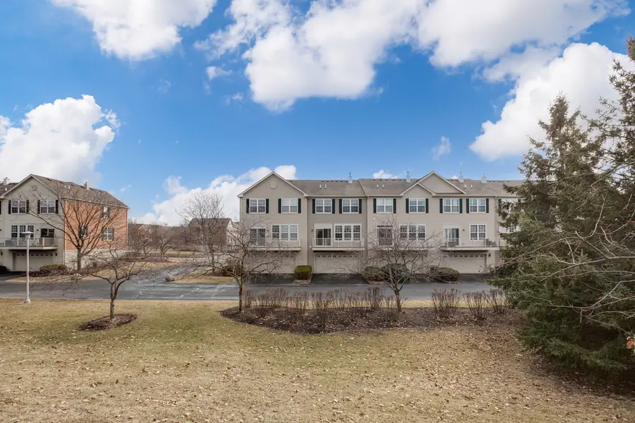 720 Thornbury Road, Bartlett, IL 60103 - #2