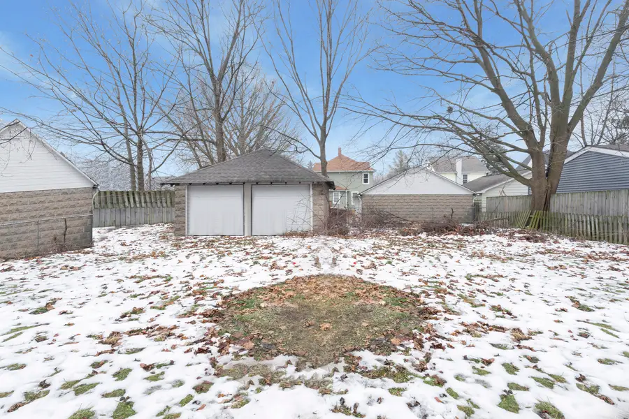 Address Withheld By Seller, Woodstock, IL 60098 - Image #3
