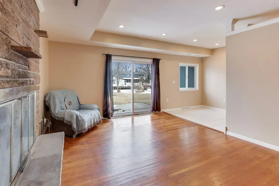 2907 Gregg Drive, McHenry, IL 60050 - #3