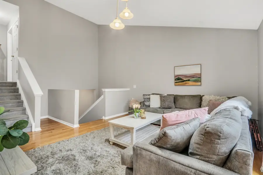 1861 Maplewood Court, Grayslake, IL 60030 - Image #3