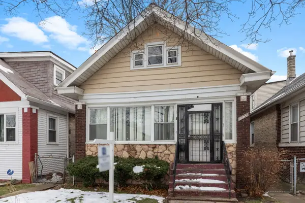 8137 S Bennett Avenue, Chicago, IL 60617