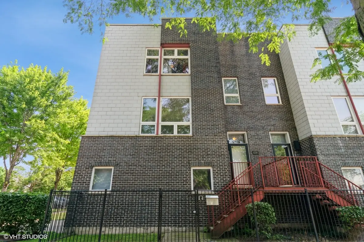 6201 S Drexel Avenue, Chicago, IL 60637 - Image #1