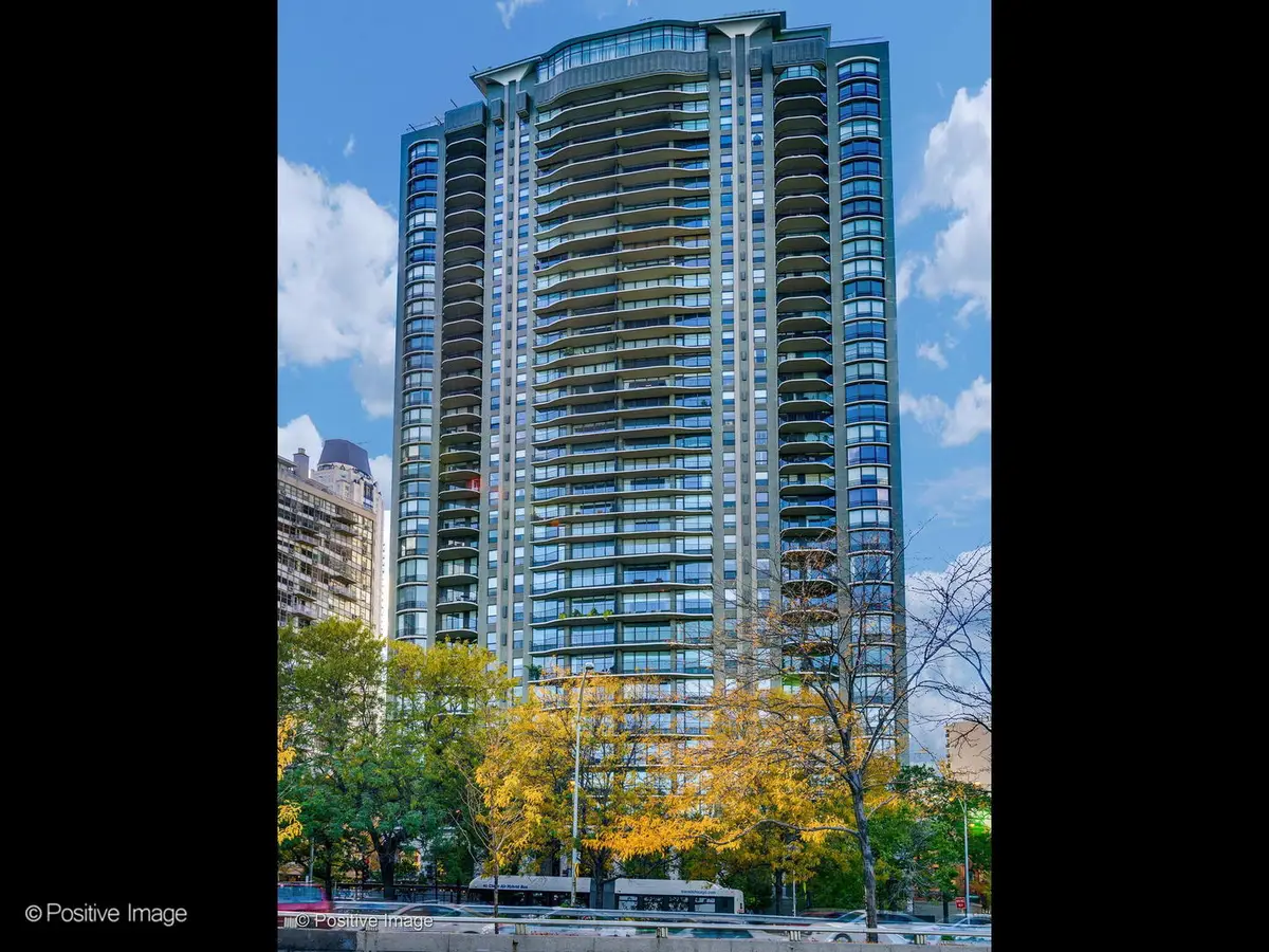1040 N Lake Shore Drive #16C, Chicago, IL 60611 - Image #1